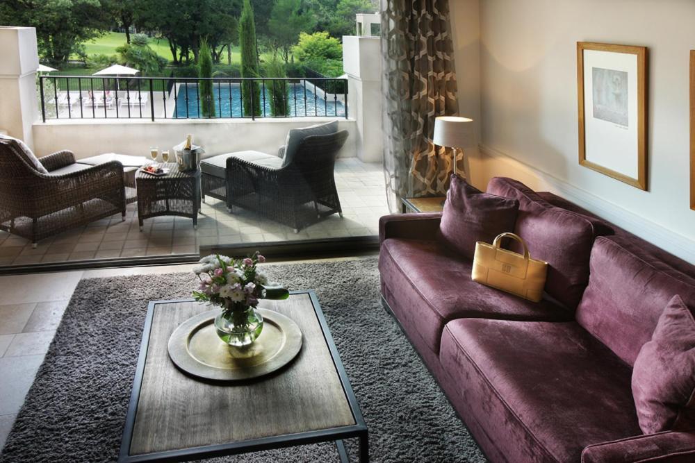 Residence Hoteliere 4 Etoiles Les Mas Du Grand Vallon Mougins Buitenkant foto