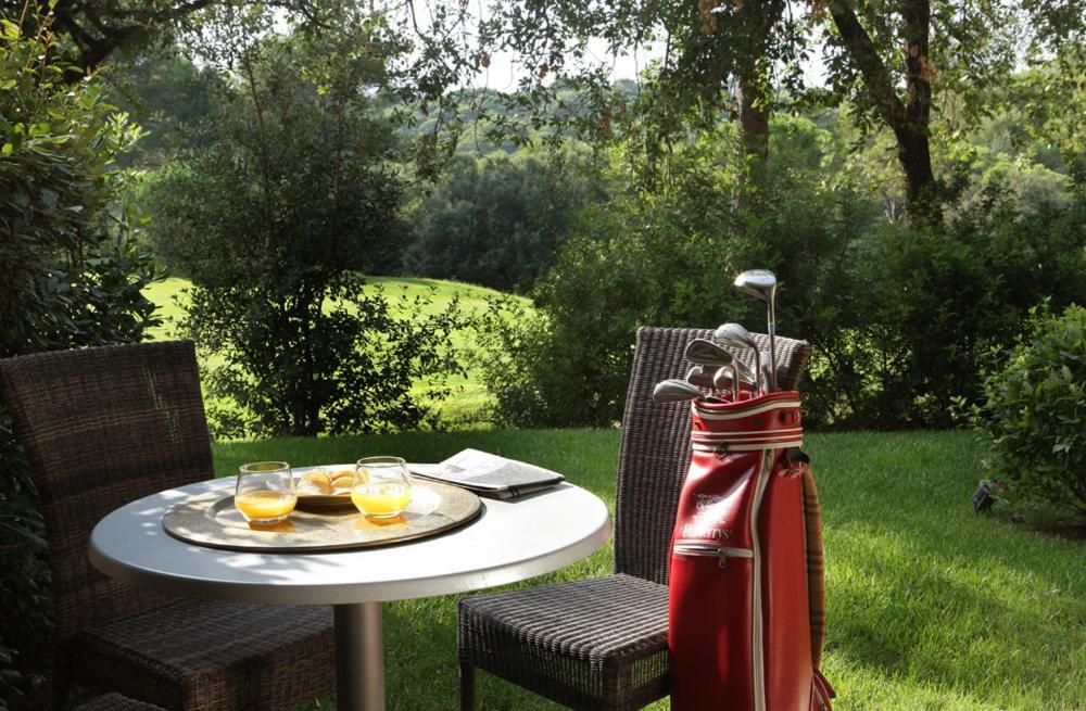 Residence Hoteliere 4 Etoiles Les Mas Du Grand Vallon Mougins Buitenkant foto