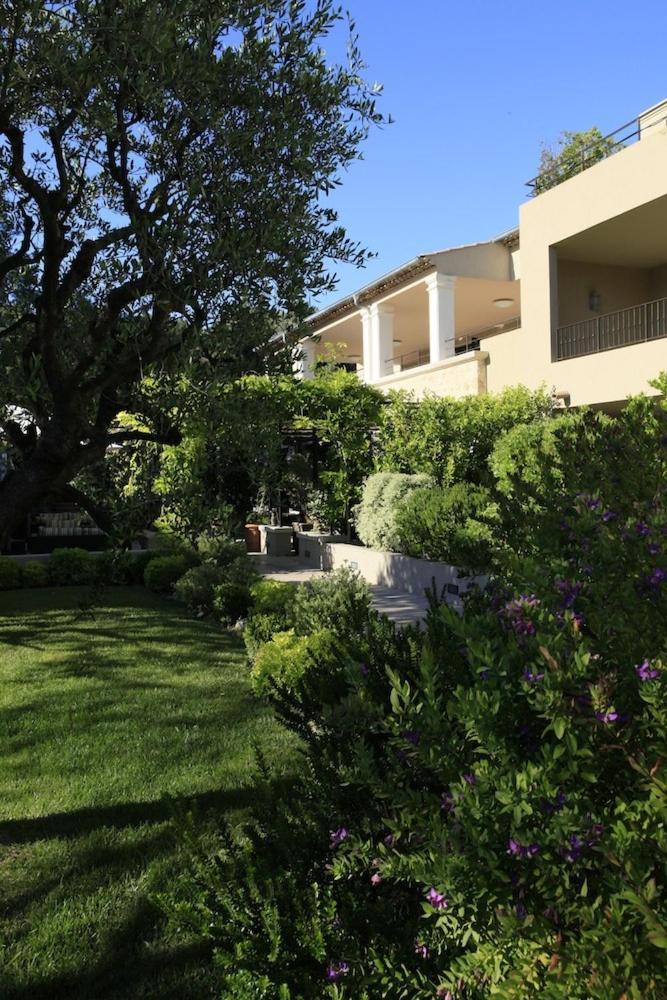 Residence Hoteliere 4 Etoiles Les Mas Du Grand Vallon Mougins Buitenkant foto