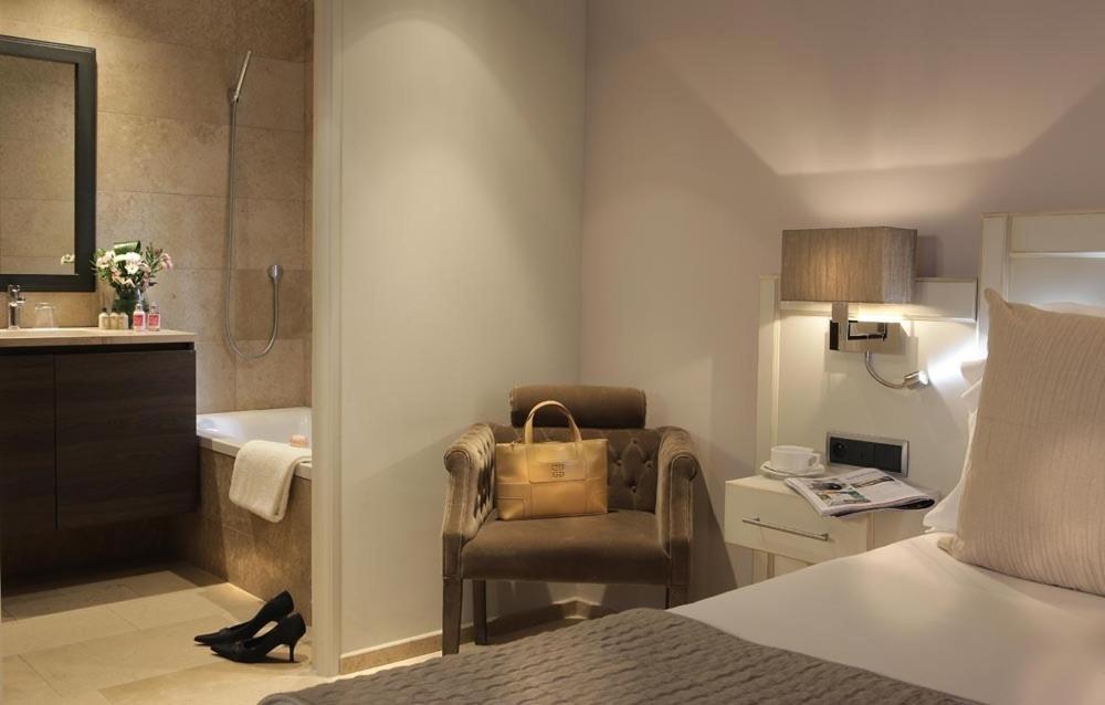 Residence Hoteliere 4 Etoiles Les Mas Du Grand Vallon Mougins Buitenkant foto