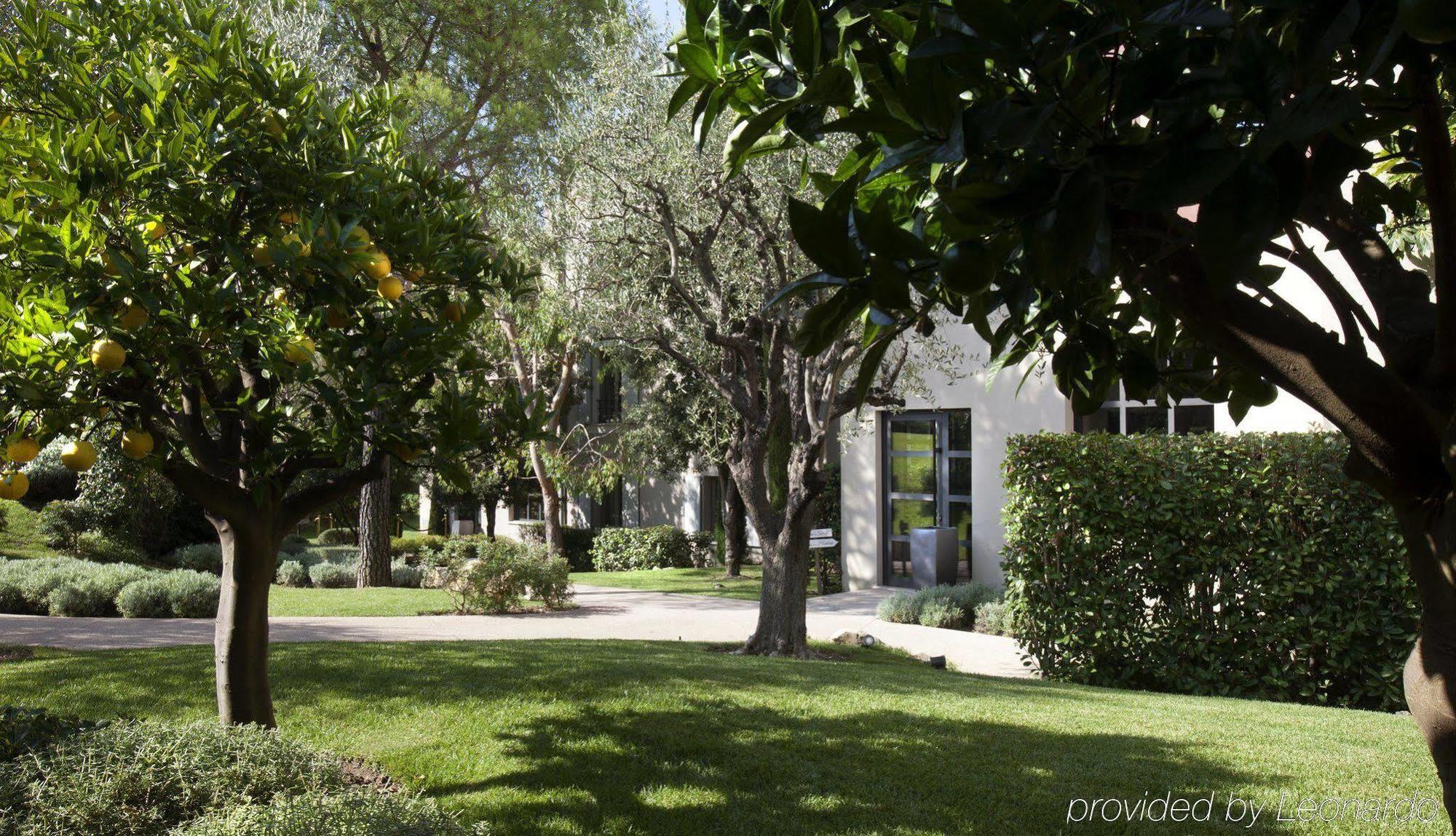 Residence Hoteliere 4 Etoiles Les Mas Du Grand Vallon Mougins Buitenkant foto